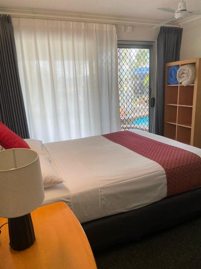 Kyamba Court Motel Mooloolaba Exterior photo